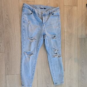 American Eagle Outfitters Light Blue Ripped Skinny Jeans